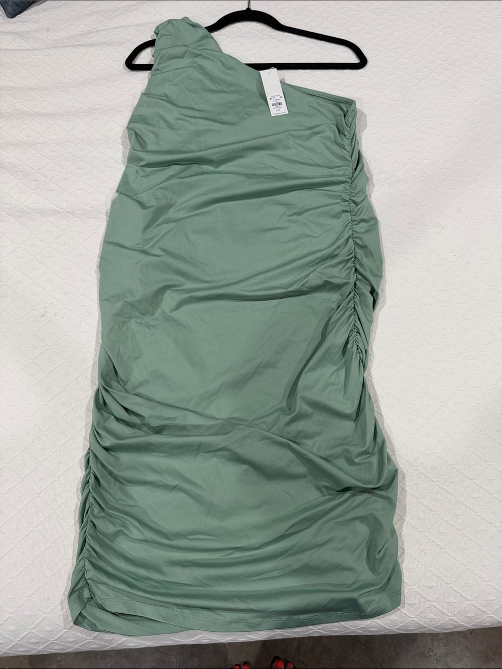 NWT Francesca’s One-Shoulder Ruched Dress Sage Green - XL